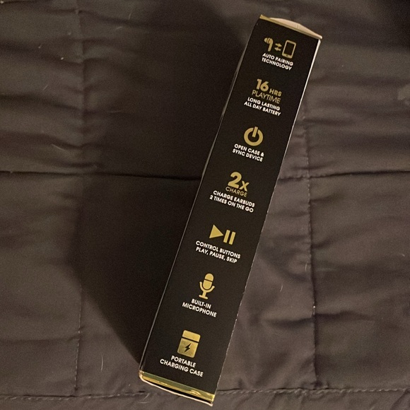 Wireless/Bluetooth Earbuds - Picture 2 of 5